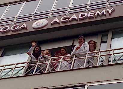 YOGA ACADEMY ALSANCAK YENİLENDİ!!