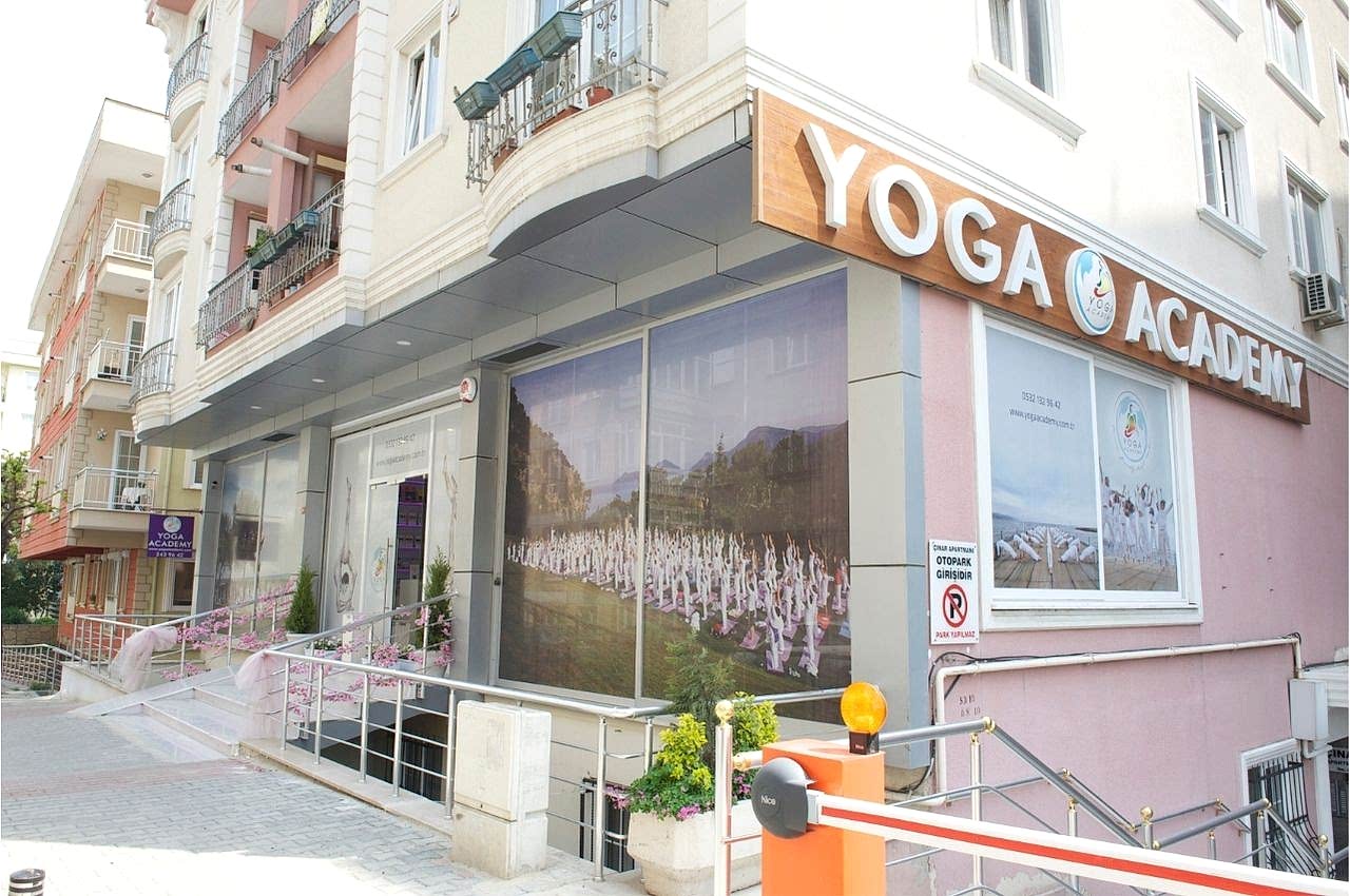 YOGA ACADEMY MECİDİYEKÖY